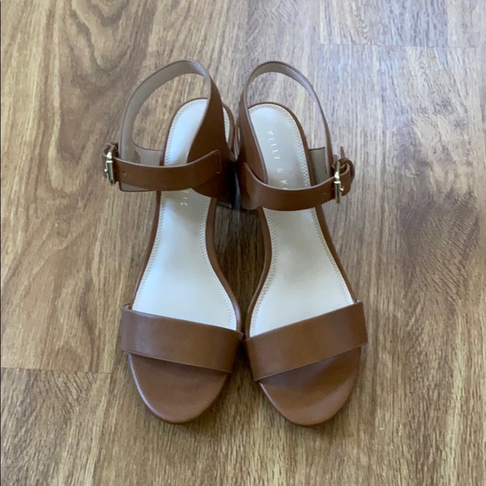 Kelly and Kate wise heel sandals - Picture 2 of 8